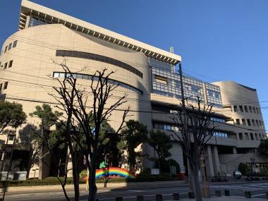 コンパルホール