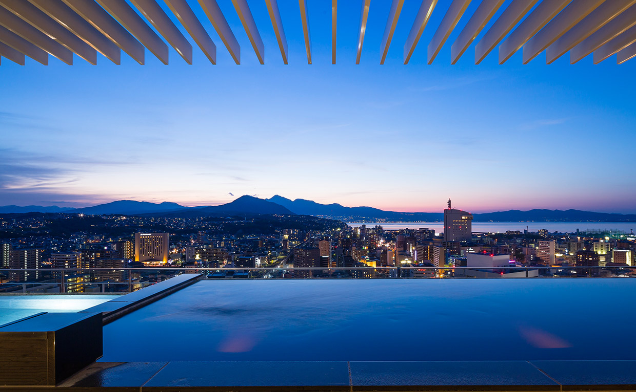 天空露天風呂(天然温泉・高濃度炭酸泉)